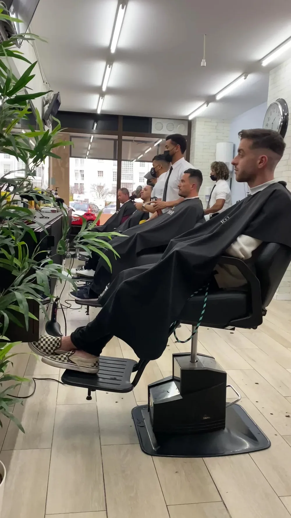 J.L Barbers